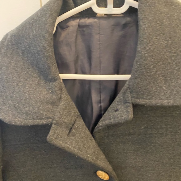 Grey coat with gold buttons. - Picture 3 of 5